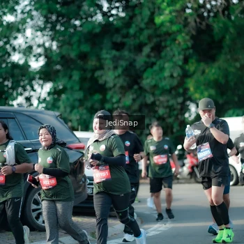 Runner Photo 3933051