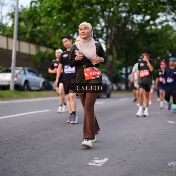 Runner Photo 3933079