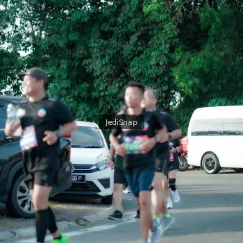 Runner Photo 3933091