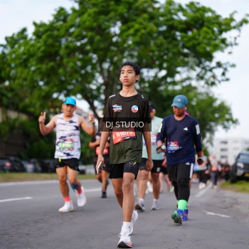 Runner Photo 3933105