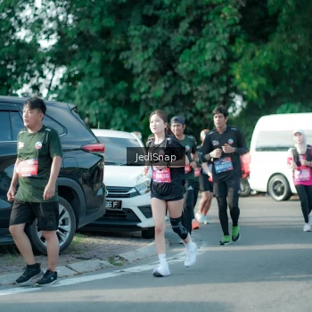 Runner Photo 3933132