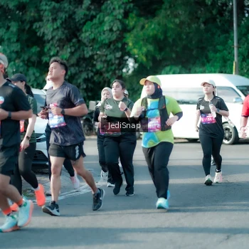 Runner Photo 3933233
