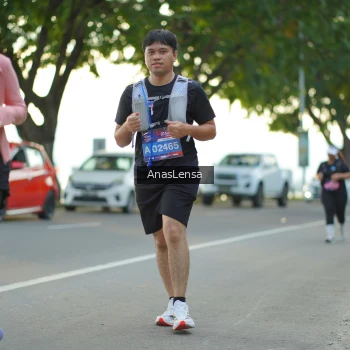 Runner Photo 3933255