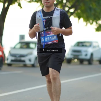 Runner Photo 3933259