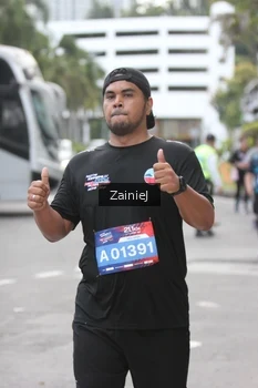 Runner Photo 3933273