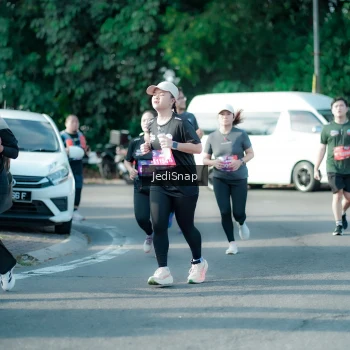 Runner Photo 3933292