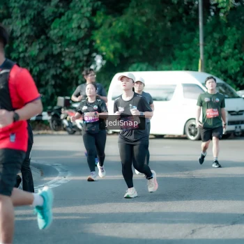 Runner Photo 3933301