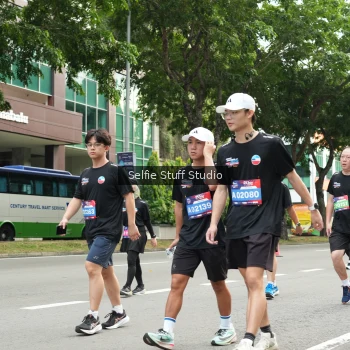 Runner Photo 3933342
