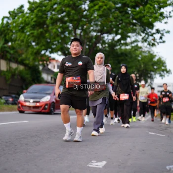 Runner Photo 3933400