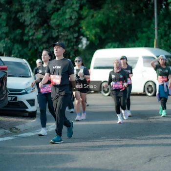 Runner Photo 3933475
