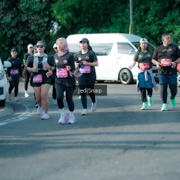 Runner Photo 3933476