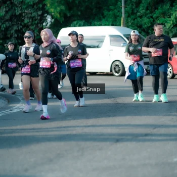Runner Photo 3933509