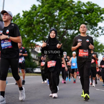 Runner Photo 3933513