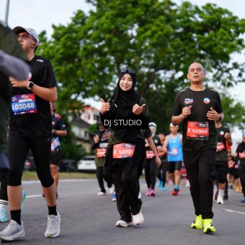 Runner Photo 3933519