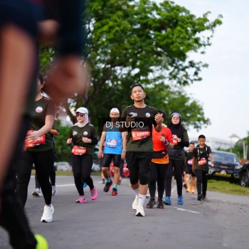 Runner Photo 3933554