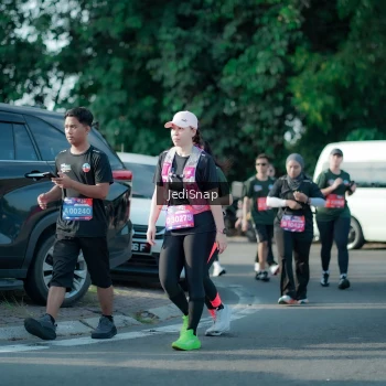 Runner Photo 3933564