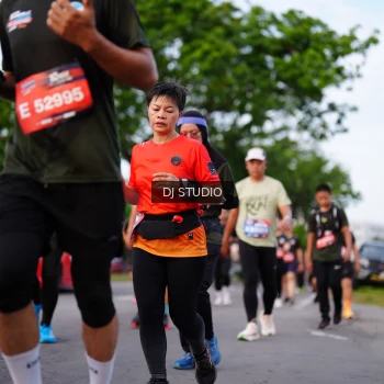 Runner Photo 3933691