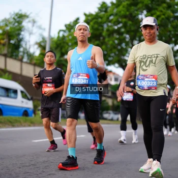 Runner Photo 3933743