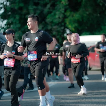 Runner Photo 3933791