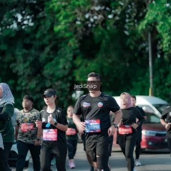 Runner Photo 3933797