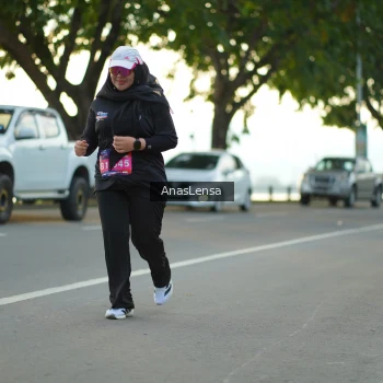 Runner Photo 3933819