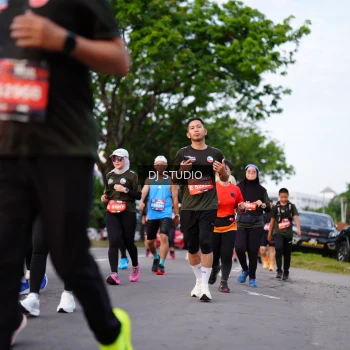 Runner Photo 3933841