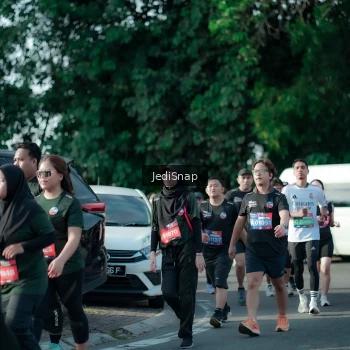 Runner Photo 3933884