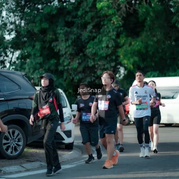 Runner Photo 3933894