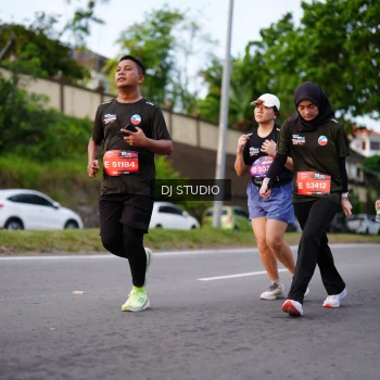 Runner Photo 3933904