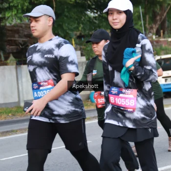 Runner Photo 3933938