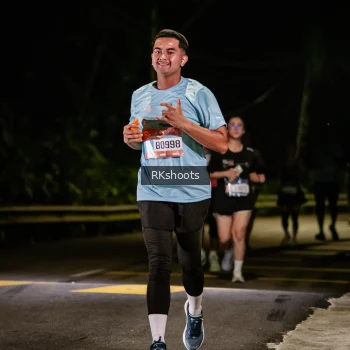 Runner Photo 3933945