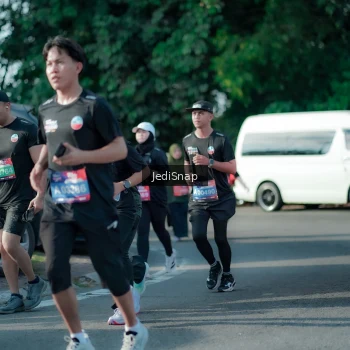 Runner Photo 3933955