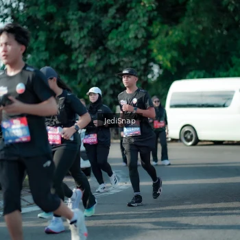 Runner Photo 3933965