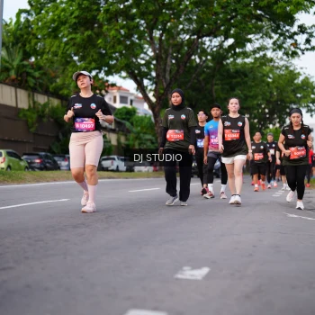 Runner Photo 3933975