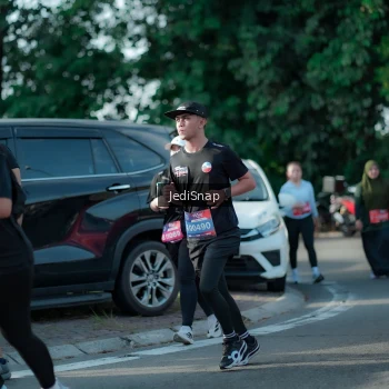 Runner Photo 3933990