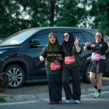 Runner Photo 3934066