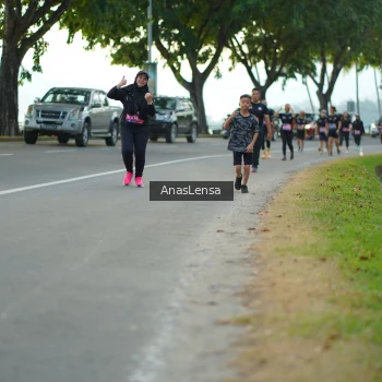 Runner Photo 3934105