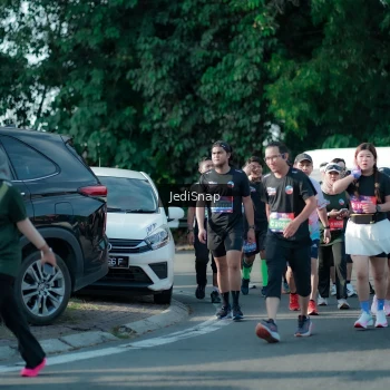 Runner Photo 3934109