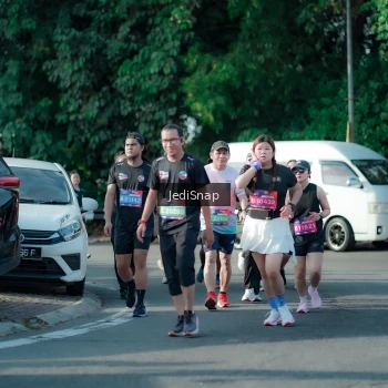 Runner Photo 3934116
