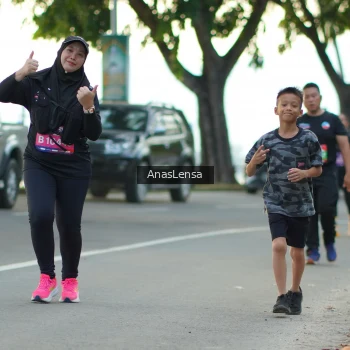 Runner Photo 3934117