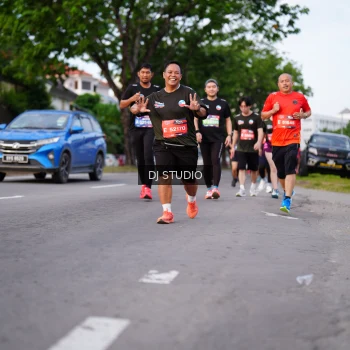 Runner Photo 3934127