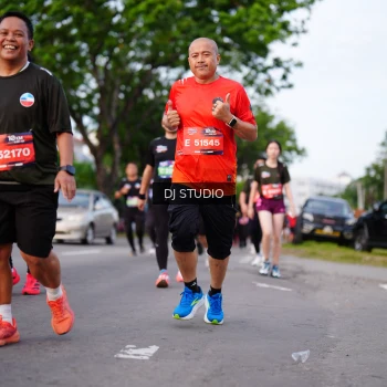 Runner Photo 3934143