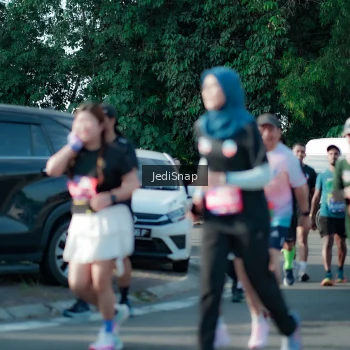 Runner Photo 3934185