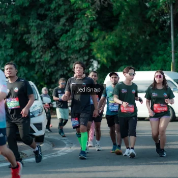 Runner Photo 3934188