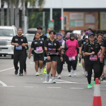 Runner Photo 3934280