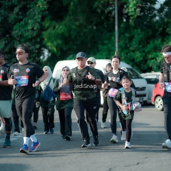 Runner Photo 3934333