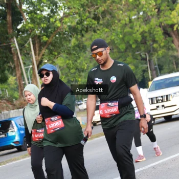 Runner Photo 3934352