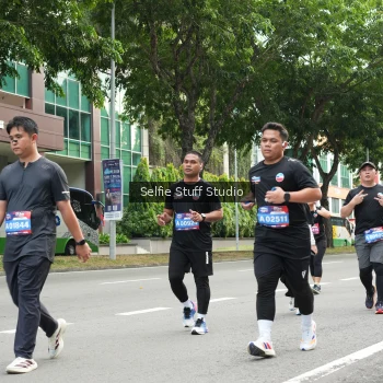 Runner Photo 3934353