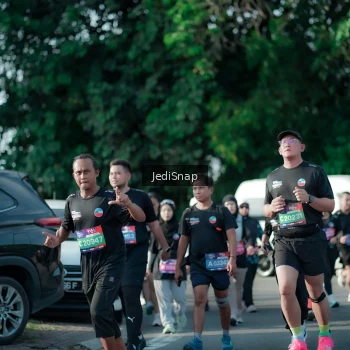 Runner Photo 3934423