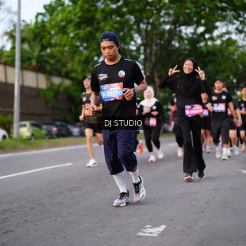 Runner Photo 3934431